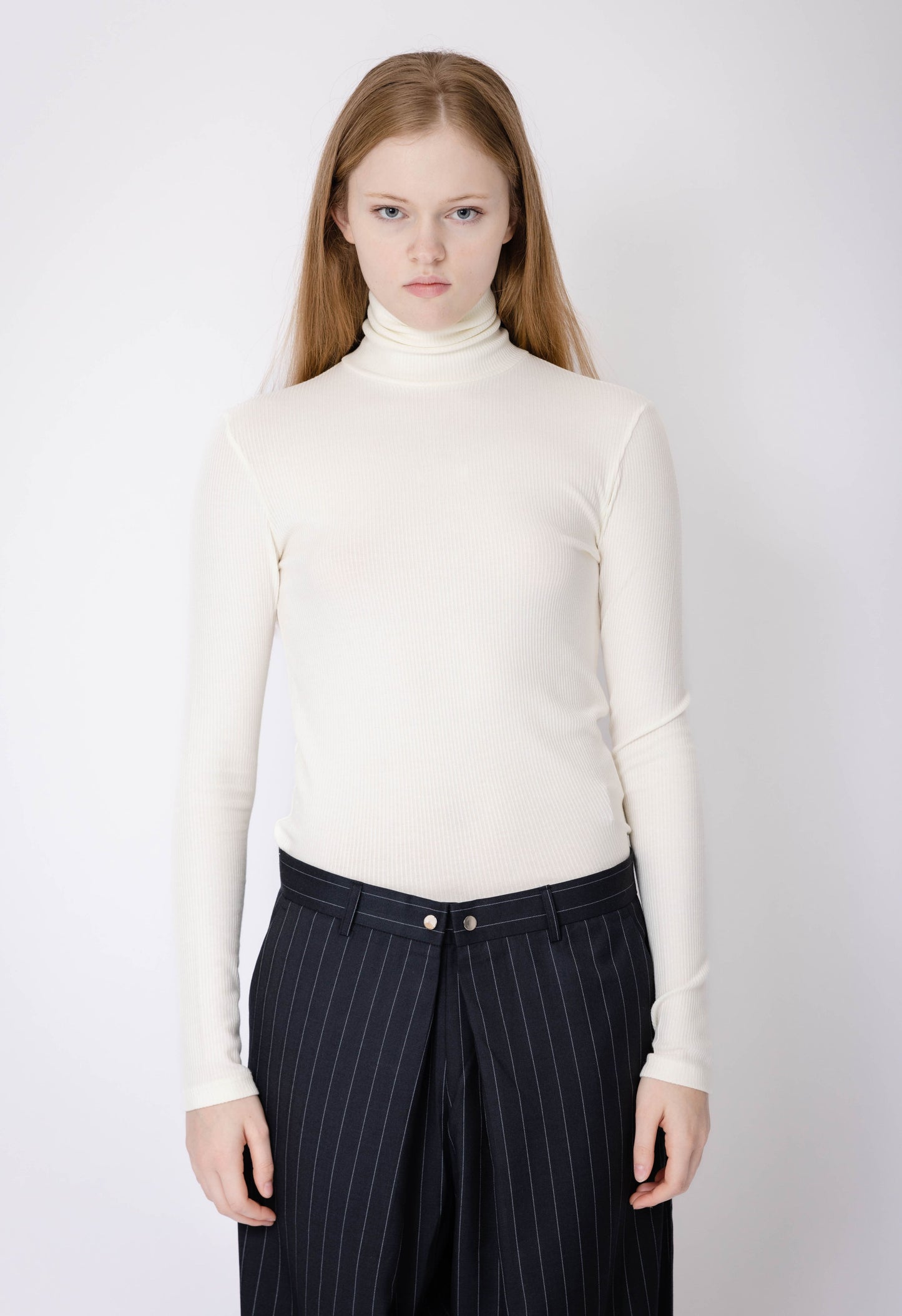Ribbed Turtleneck in Off-White