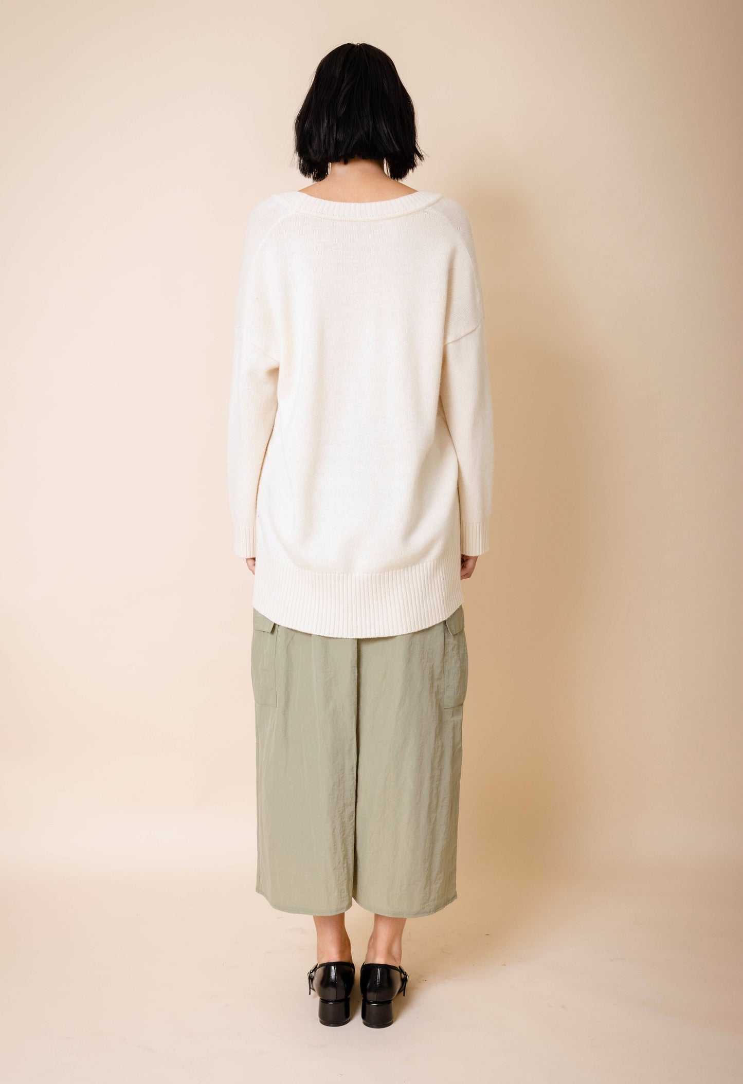 Portis V Neck Sweater in Cream