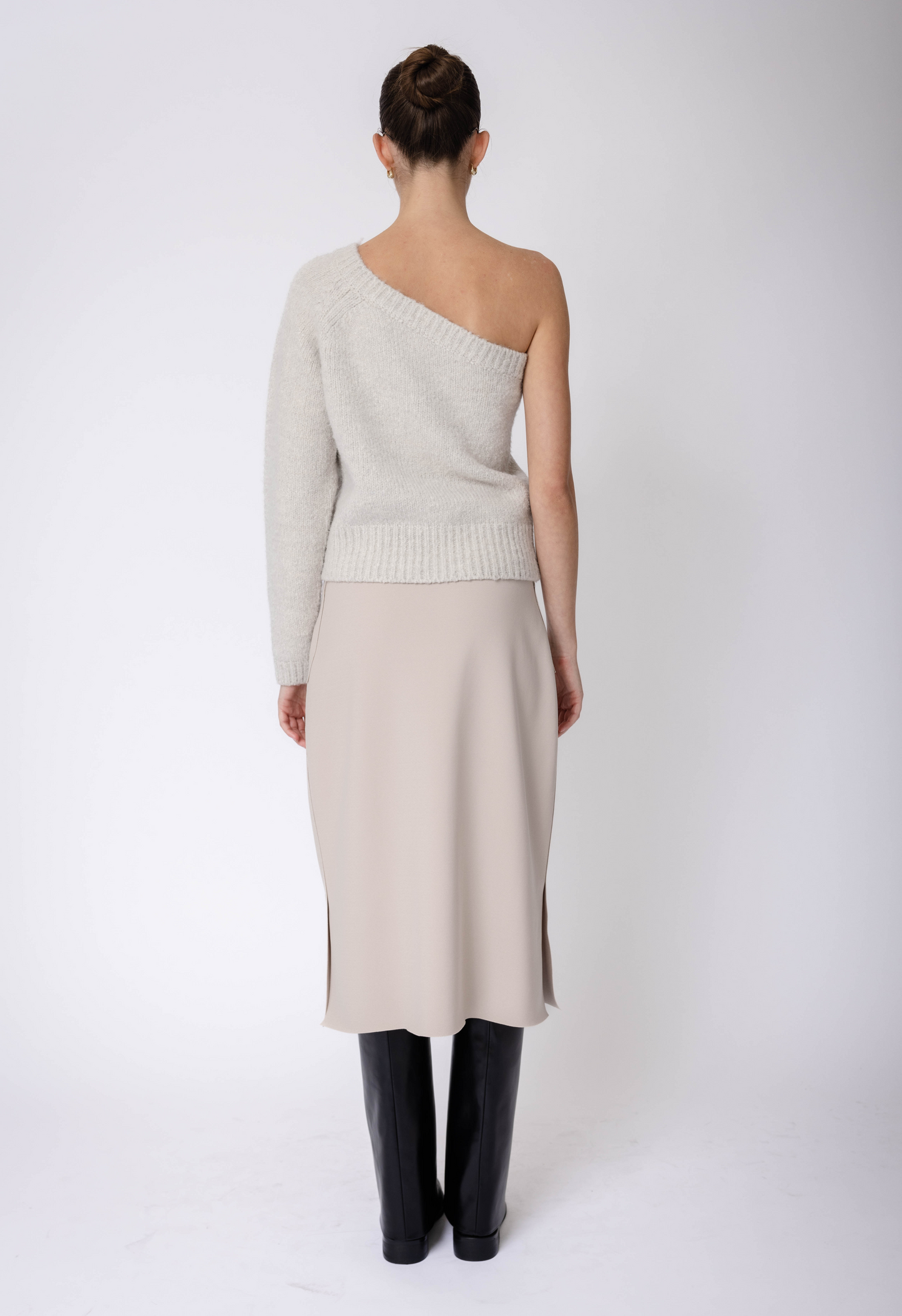 Tailored Skirt in Cream