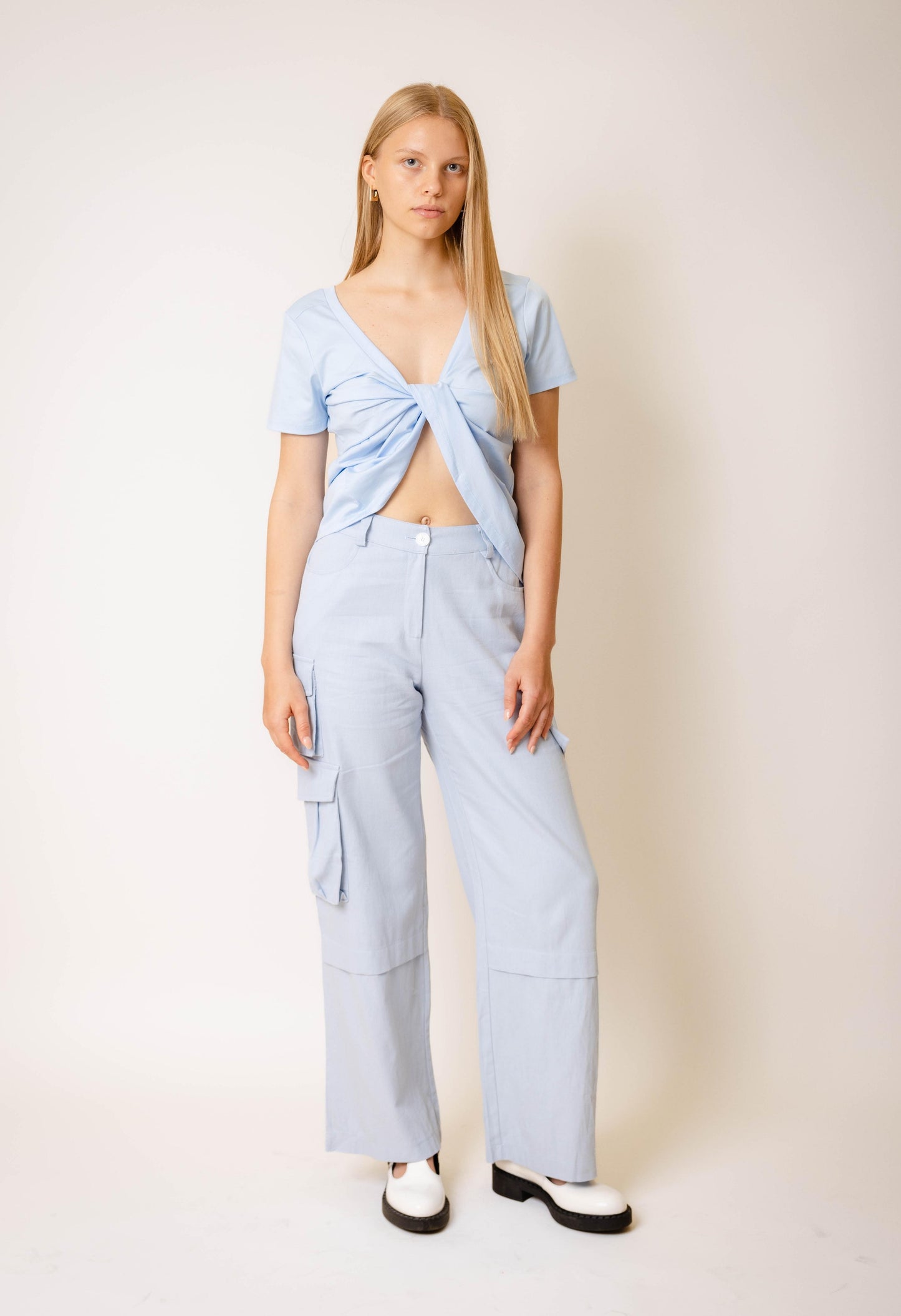 Twisted Knot Top in Blue