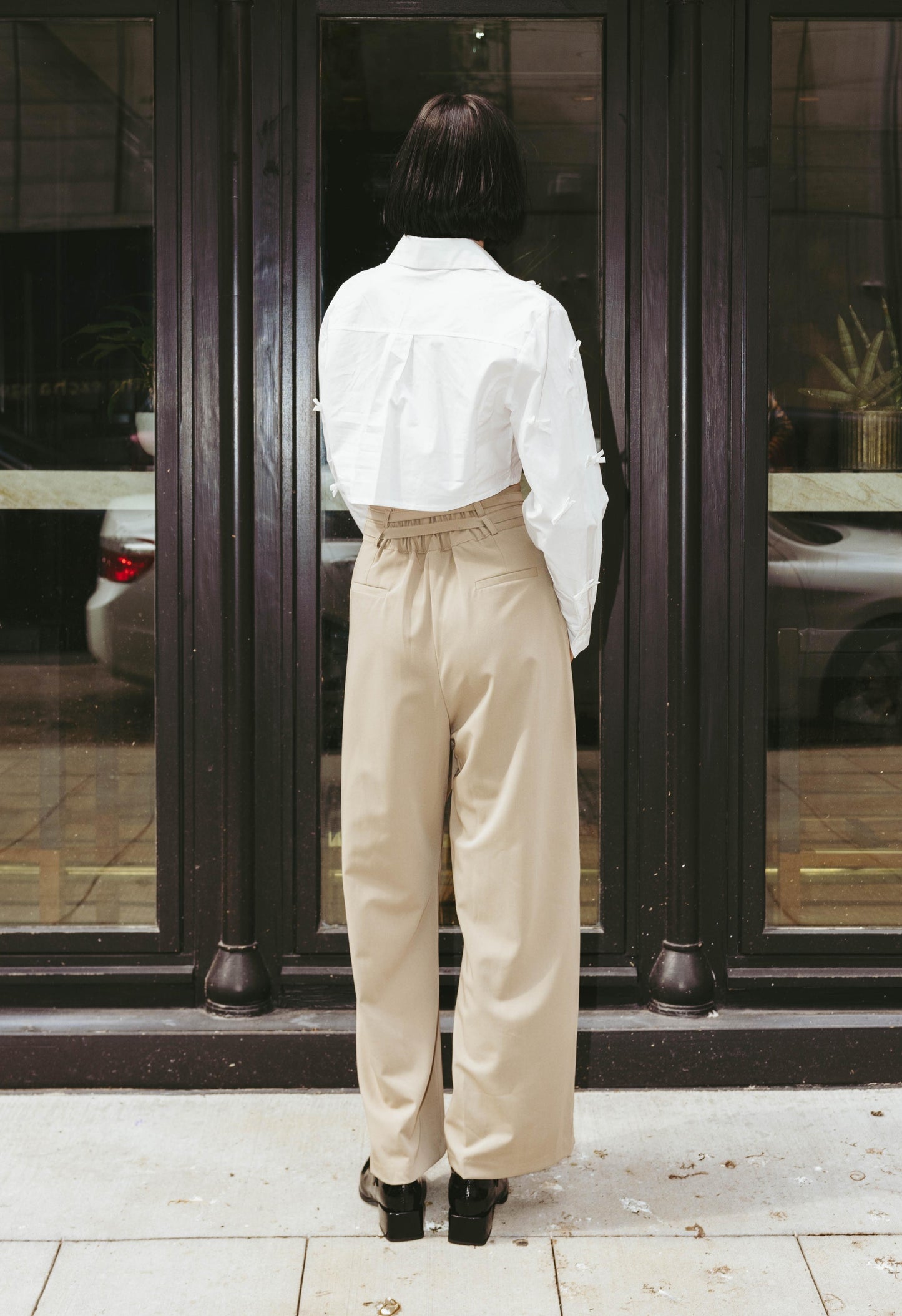 Volta Pleated Trouser In Taupe