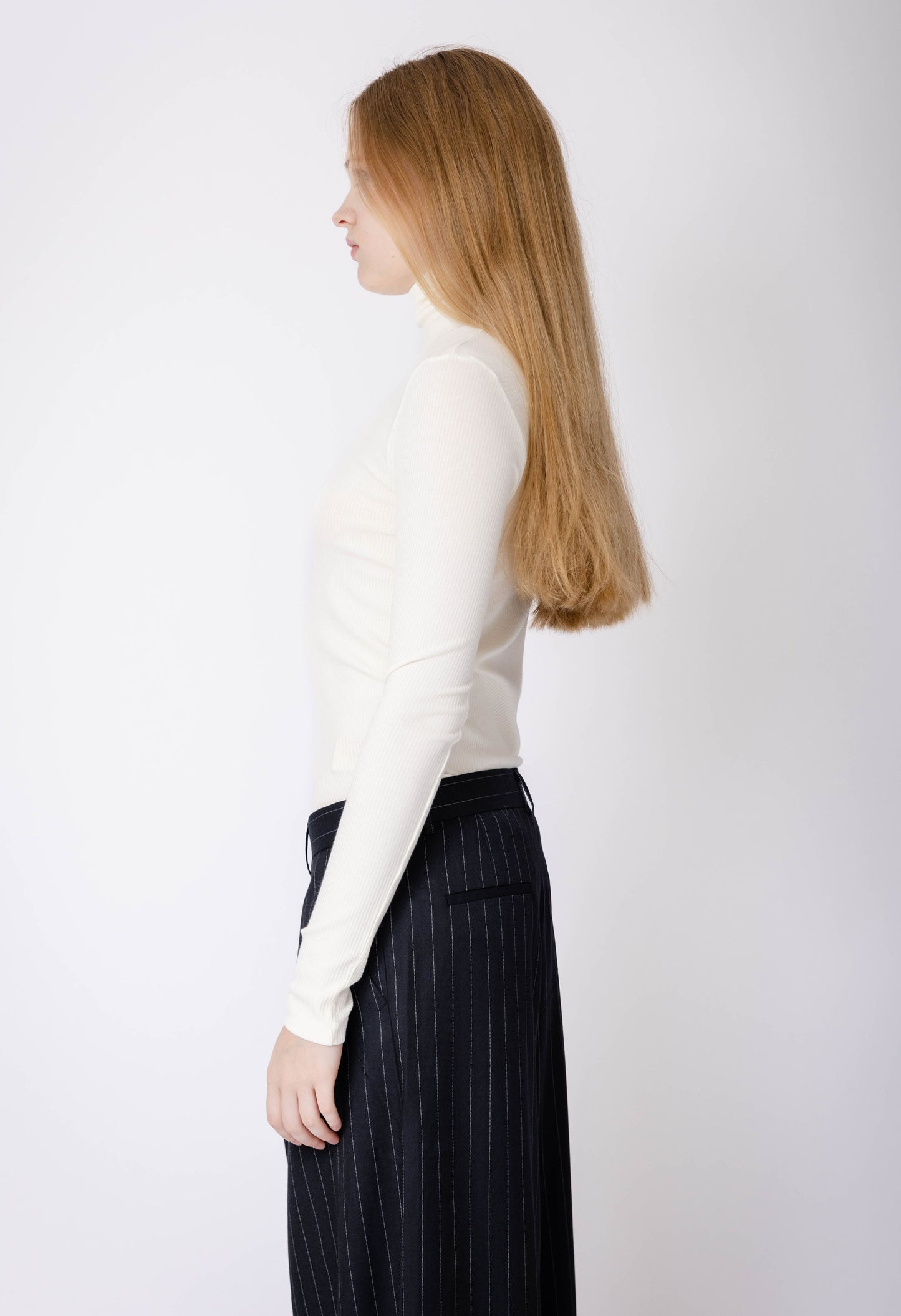 Ribbed Turtleneck in Off-White