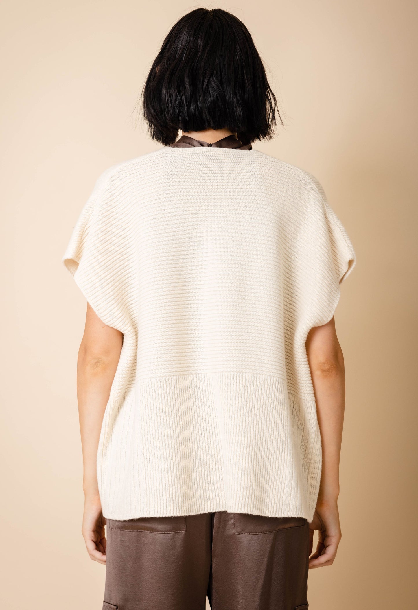 Sweater Vest in Cream