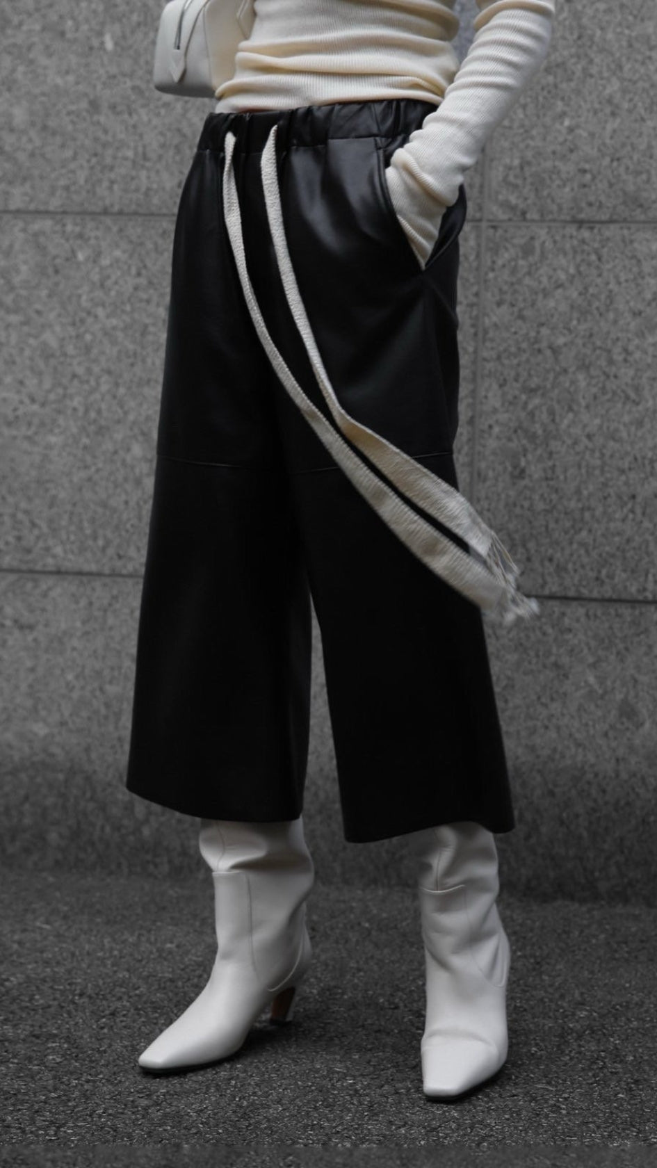 Azilia Vegan Leather Wide Leg Cropped Pants – The NKC Store