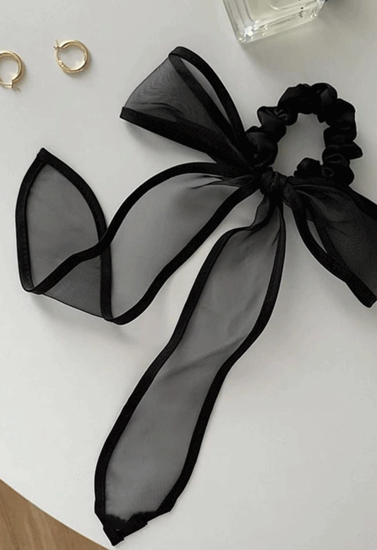 Sam Scrunchie in Black